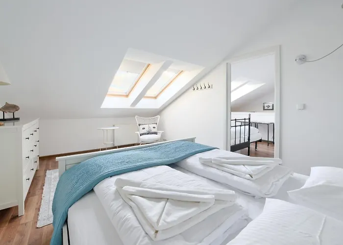 Mistral, Sun & Snow *