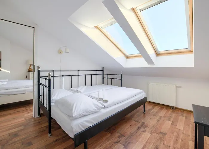 Mistral, Sun & Snow *